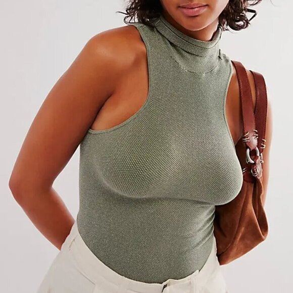NWT Free People Intimately Always Ready Seamless Green Turtleneck Tank - Picture 3 of 5